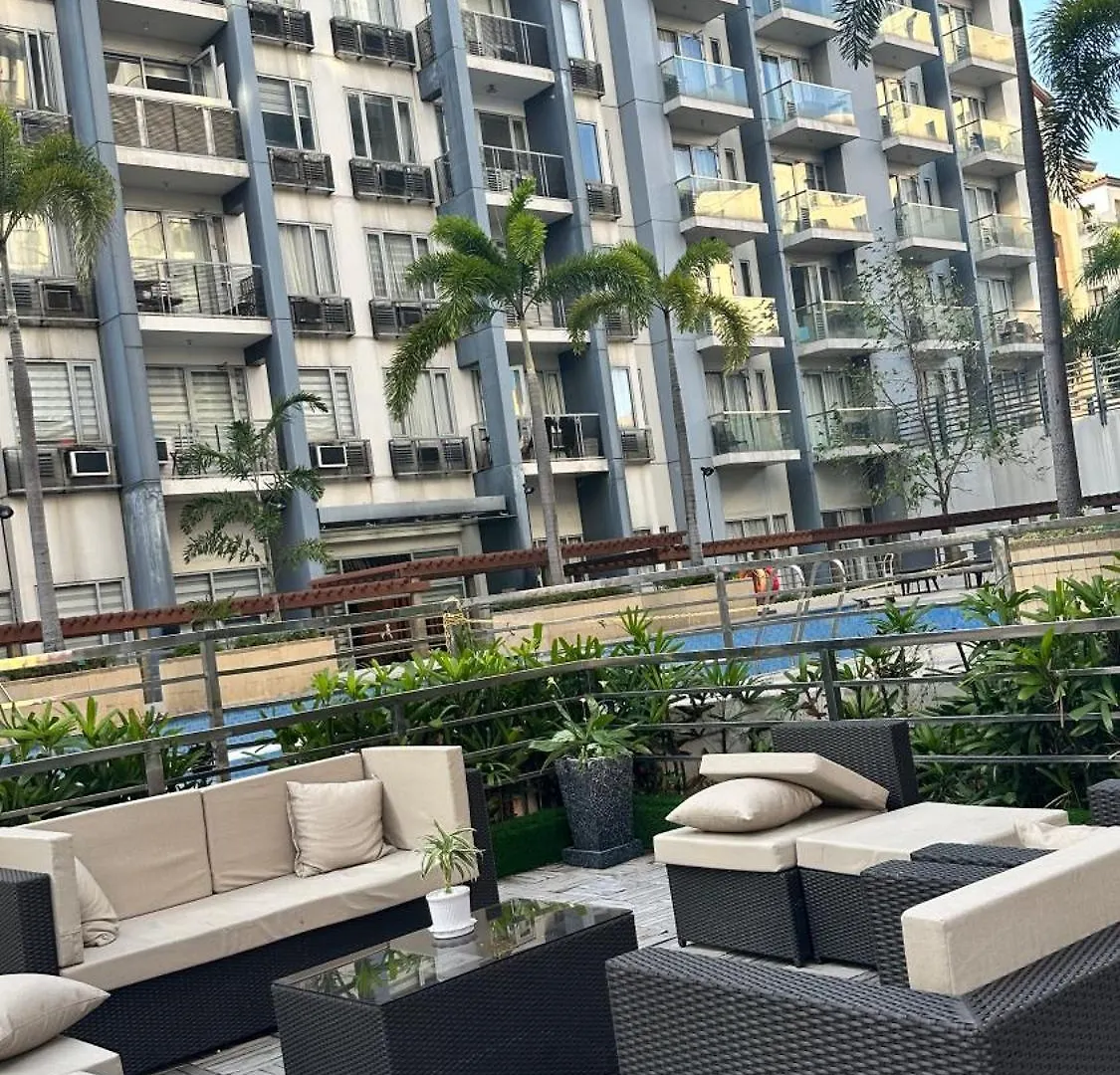 One Palm Tree Villas Across Naia Terminal 3 By IV Jds Aparthotel Manila 0*,  Philippines