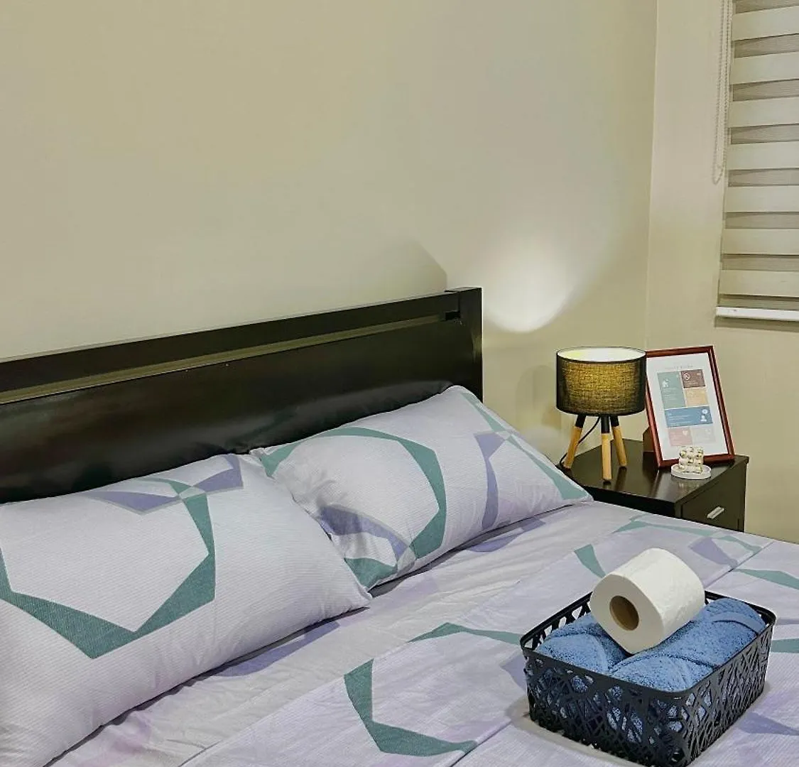 One Palm Tree Villas Across Naia Terminal 3 By IV Jds Aparthotel Manila